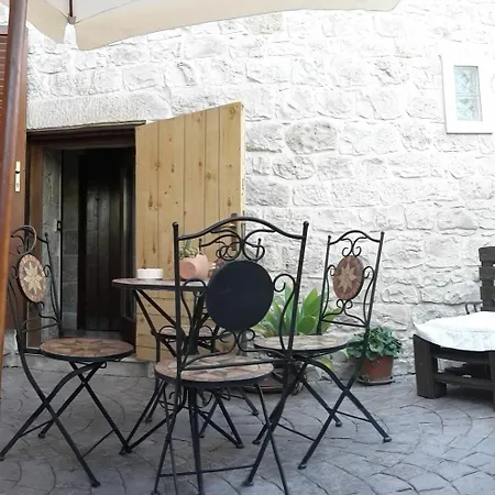Apartment La Casa Di Petra *