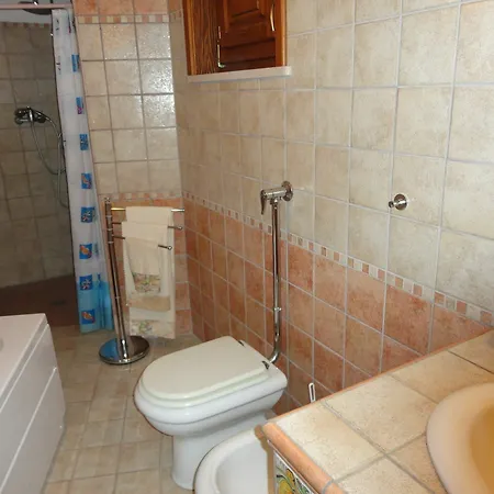 La Casa Di Petra Apartment *
